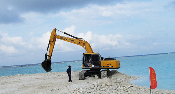 SANY SY220C excavators used in Xisha islands of Hainan province
