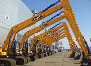 The large excavator of SANY SY465  have strengthen structure undercourage with higher reliability