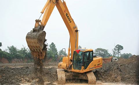 SANY excavators used in Ganzhou section of Kunming-Xiamen expressway