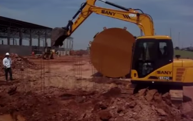 SANY 7.5 ton small excavator SY75C used in urban construction in Adelaide, Australia